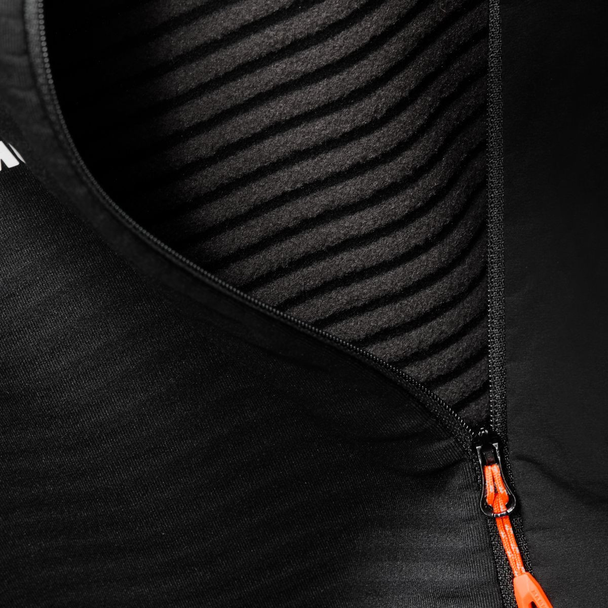 MAMMUT DUKS MUSKI TAISS LIGHT ML 
