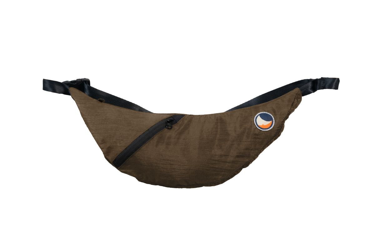 Sling bag Ticket To The Moon torbica smeđa 